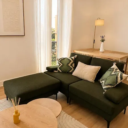 Les Violettes - Heart Of Appartement *